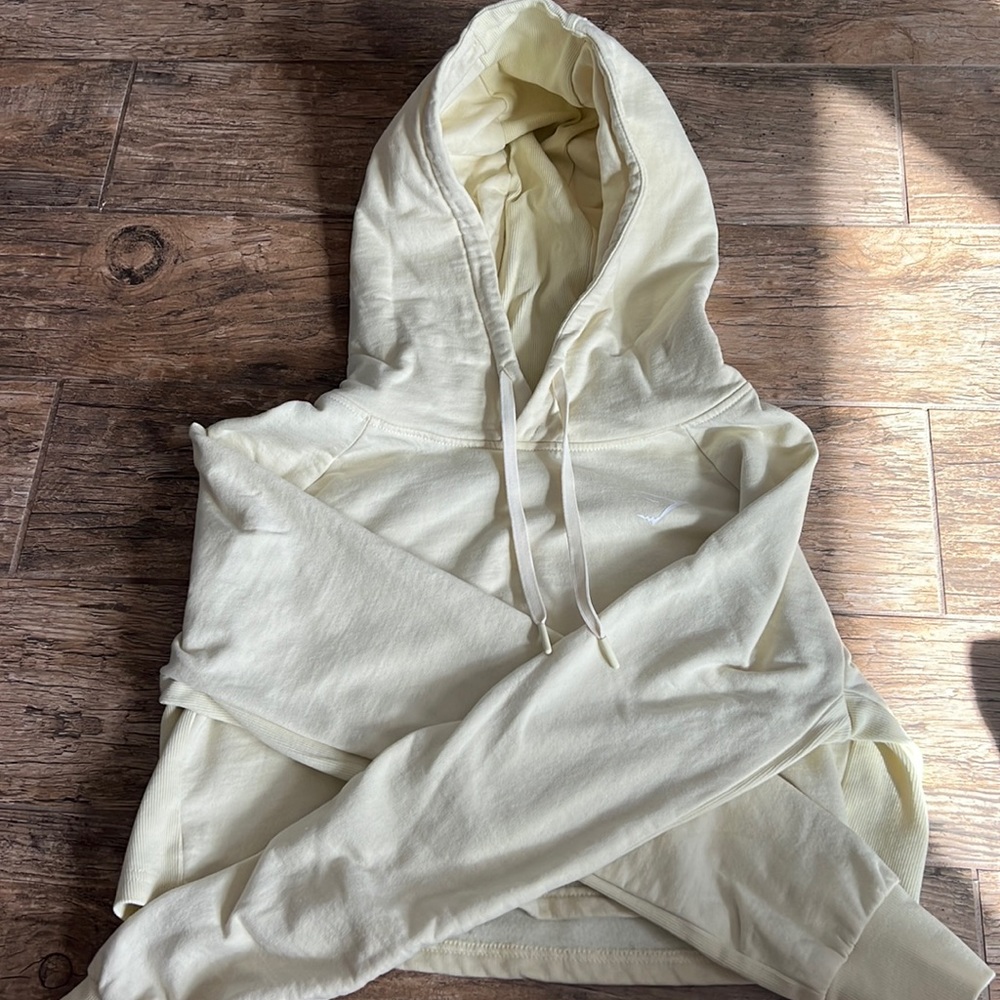 Gymshark Training Cropped Hoodie - Light Yellow